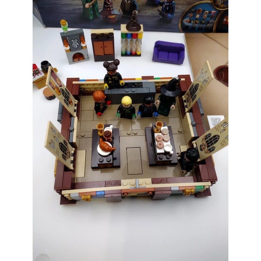 LEGO Harry Potter Hogwarts Magical Trunk 76399 603 pcs Retired Open Box Complete